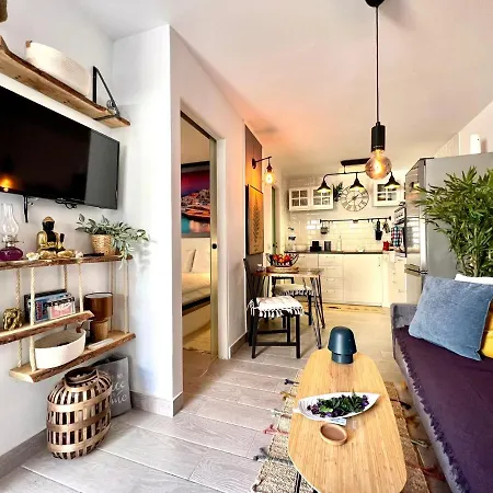 Apartamento Con Piscina, Wifi Gratis, A 750 M De La Playa En Tenerife Sur アパート *