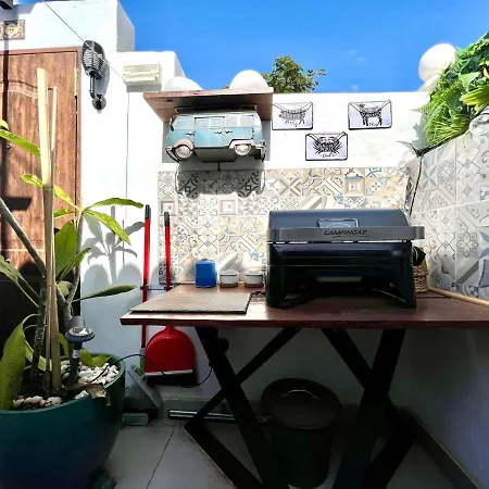 Apartamento Con Piscina, Wifi Gratis, A 750 M De La Playa En Tenerife Sur アパート コスタ・デル・シレンチオ