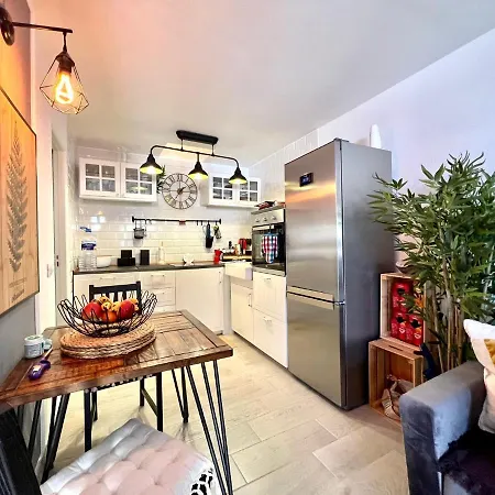 Apartamento Con Piscina, Wifi Gratis, A 750 M De La Playa En Tenerife Sur * コスタ・デル・シレンチオ