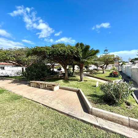 アパート Apartamento Con Piscina, Wifi Gratis, A 750 M De La Playa En Tenerife Sur *