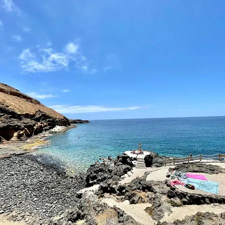 Apartamento Con Piscina, Wifi Gratis, A 750 M De La Playa En Tenerife Sur アパート コスタ・デル・シレンチオ